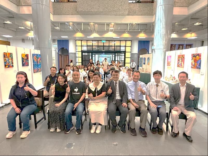 第九屆愛無礙圓夢計畫：第9屆愛無礙圓夢計畫開幕茶會與會人員合影